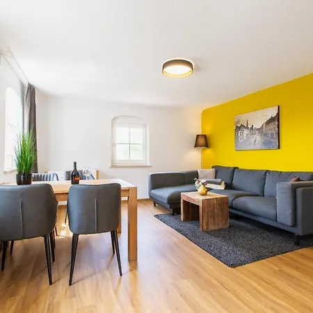 Schloss Sonnenstein * بيرنا